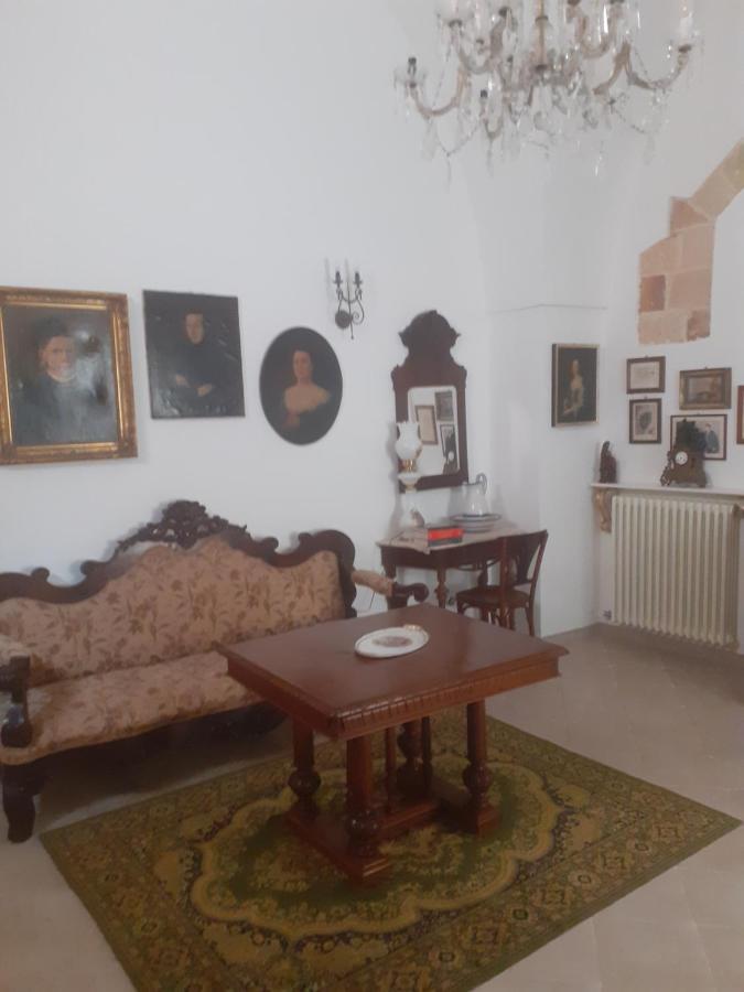 Nardò Appartamento In Palazzo Nobiliare מראה חיצוני תמונה